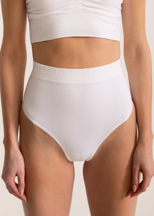 Chilot modelator tanga